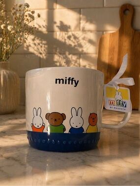 miffy White Mug with Navy Base and Colorful Character Band (4 mugs)